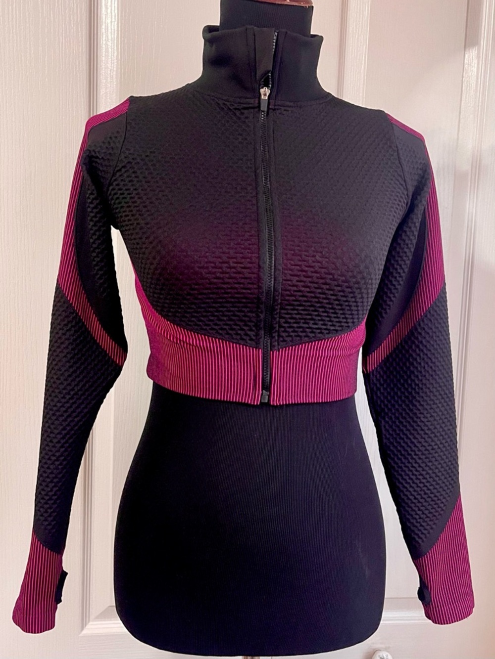 Bella Movement Crop Jacket
